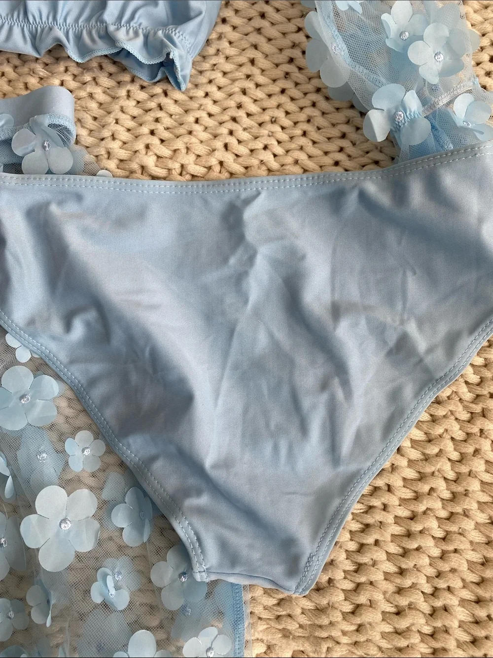 N/A light blue